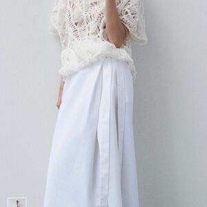 ZARA WOMAN COLLECTION